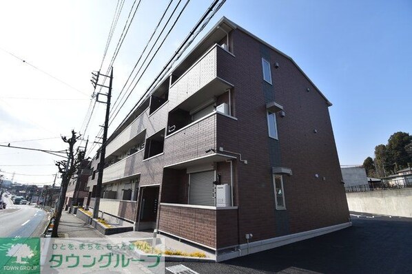 トリア テュラーの物件外観写真